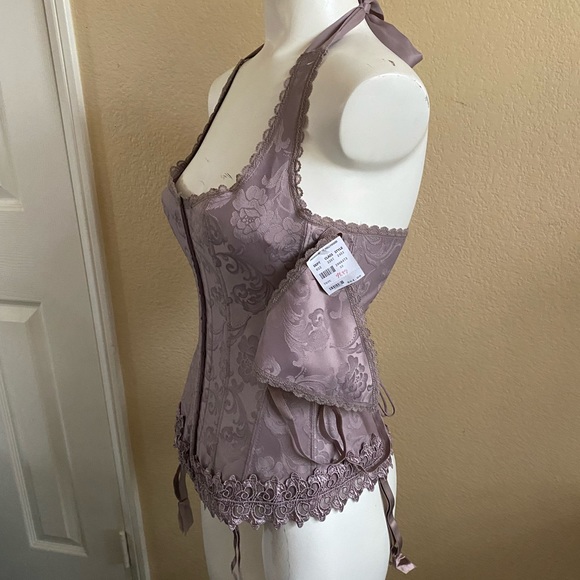 NEW Fredericks of Hollywood corset set - Picture 4 of 11